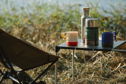 Al Fresco Dining: Setting Up the Ideal Camping Table for Outdoor Meals